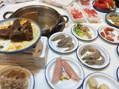 -罗二娘·鲜切牛自助火锅(罗湖东门步行街店)