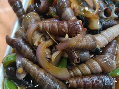 -蚝哥花姐湛江烤生蚝(美丽湾市场店)