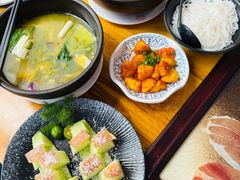 -桥香园过桥米线(国贸店)