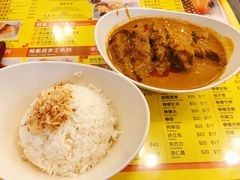 咖喱牛腩饭-龙凤冰室