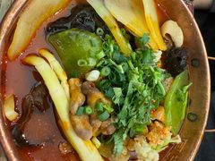 -成都你六姐·牛肉冒菜(城市集市合生汇店)