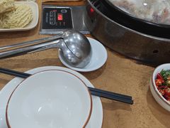-濠轩阁特色生蚝火锅(水湾路店)