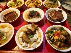 -蓝田九大碗民俗食府(蓝田店)