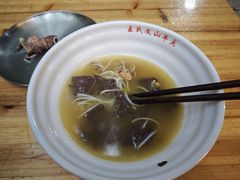 -文山荷鲜居(翠湖店)
