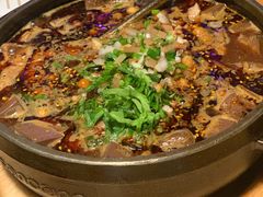 肥肠毛血旺-周三的情书花园餐厅(江北店)