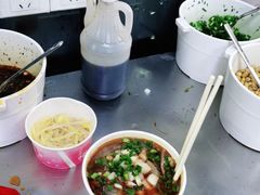 -江三王记牛杂馆(总店)