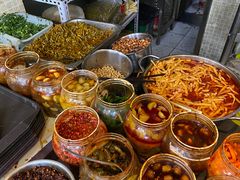 -红鼻子桂林米粉(金唐新光界店)
