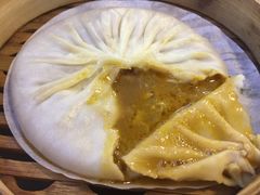 蟹粉汤包-朱洪元苏式面馆(绿宝广场店)