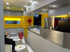 -纽约薯条(世豪广场店)