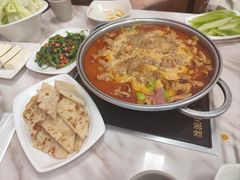 -彭记铁锅肥肠(东四总店)