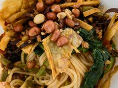 -水平有限螺蛳粉(宏达大厦店)