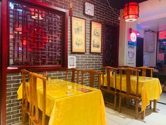 大堂-陈寔包子王·卤煮小肠·京味小吃(龙潭店)