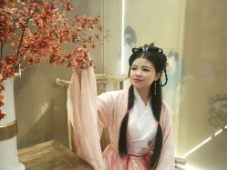 点击看大图 -盘子女人坊古装写真摄影(南京总店)