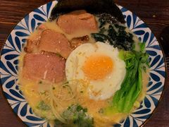 浓厚豚骨玉子拉面-春草居酒屋·晴子の店