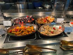 -圣丰索菲特·2 On 988 Café 自助餐厅