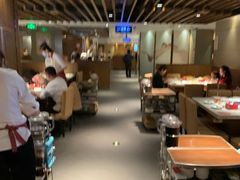 大堂-海底捞火锅鲜切牛肉主题店(长寿路店)