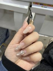 -晨·艺美甲美睫