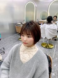 -Tloml salon