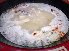 上品骨汤锅-庄老幺火锅(娄山关路店)