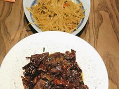 -茄子恰恰·新云南小炒(坪山益田店)