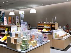 -奈雪的茶(中华广场店)