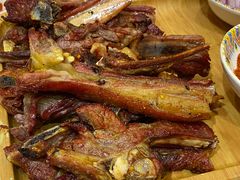 -乡村馕坑肉·烧烤·新疆菜·本地人更爱吃(阿勒泰首店)