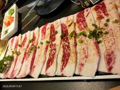 -極屋鮨牛 · 烧肉酒场(时代C馆店)