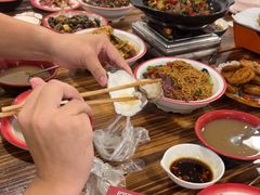 -冶建镜子·老南昌大排档·江西虾王(总店)