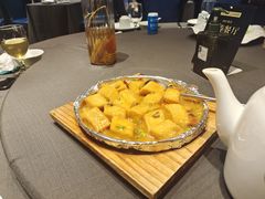 招牌铁板财神豆腐-望乡楼上海菜(日月光店)