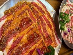 -明洞阿姨·韩式酱蟹烤肉·创意料理(方庄店)