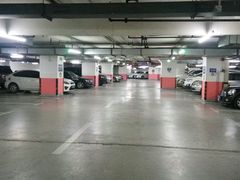 -中山公园-龙之梦停车场