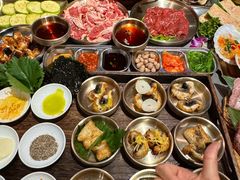 -围炉肉舍丹东海鲜烤肉·烤活鳗(步行街店)