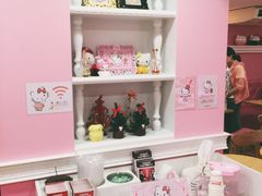 -Hello Kitty Cafe(弘大店)