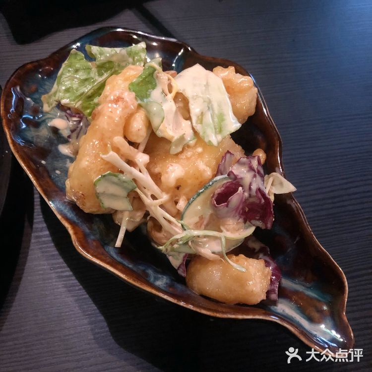 老板给端上来的时候看着就不咋地 颜值平平无奇
