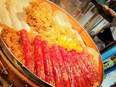 -吴山路夜市