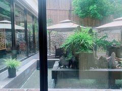 -辉哥火锅(虹桥路店)