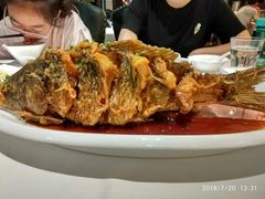 老济南糖醋鲤鱼-金春禧(世茂国际广场店)