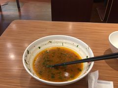 -顺溜·手工刀削面·黑金店(铜锣湾店)