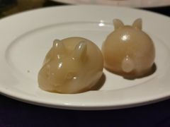 兔兔奶黄包-东方明珠·可口可乐欢乐餐厅