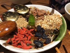 -千金一碗·宝岛一村(韩国街店)