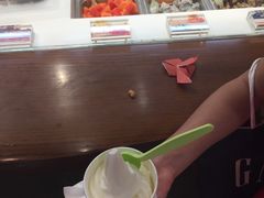 -三佰瑞冻酸奶(凯德MALL店)