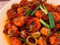 -巴厘龙虾·榜首油焖大虾(音乐学院·沿江酒馆店)