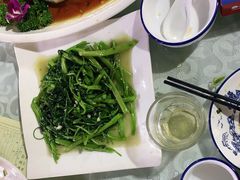 -范饭椰林川湘味海鲜·椰子鸡(三亚湾椰梦长廊店)