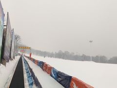 -庙香山滑雪场