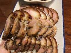 三少酱肘子-娄三少·老北京春饼烤鸭家常菜(方庄店)