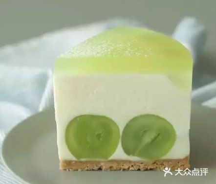 很火的​韩式水果奶油蛋糕，3步就能搞定！