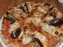 -城市大道红炉披萨烘焙坊