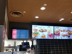 -肯德基(宝利丰店)