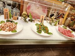 -四海一家自助餐(益田假日广场店)