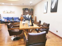 -金丝秀美发沙龙